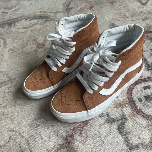 Vans Tan Suede SCOTCHGARD high top - Picture 1 of 9